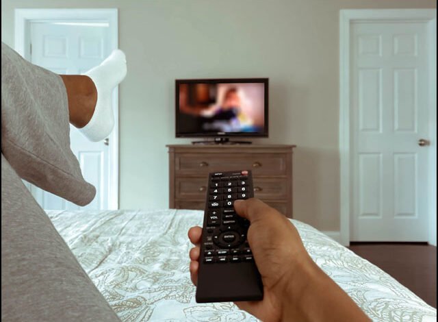 Photo of Lie in bed and watch movies and earn Rs 58 lakh annually!